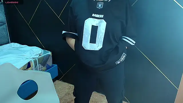 LiaMonroee  online show from November 11, 2025, 11:54 am