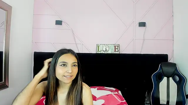 MeggannFoxx online show from September 20, 2025, 12:39 pm