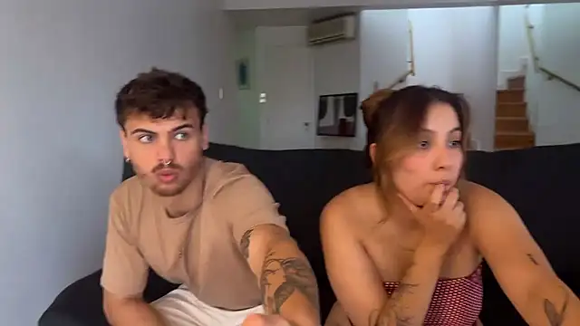 annaxxxb online show from January 18, 2026, 4:44 pm