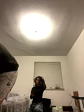 DilfSlut online show from January 19, 2026, 5:00 am