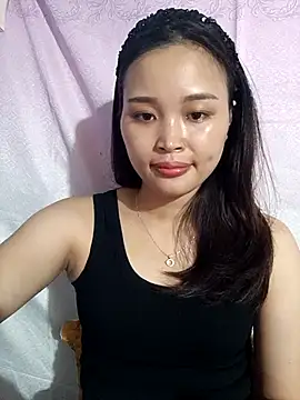 Snapshot of Lili_lovely chatting on September 14, 2025, 2:44 am Lili lovely online show from September 14, 2025, 2:44 am