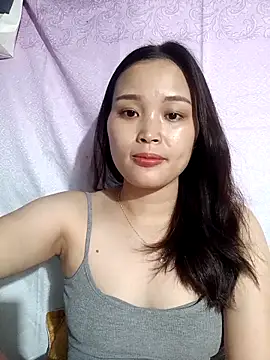 Snapshot of Lili_lovely chatting on September 20, 2025, 2:40 pm Lili lovely online show from September 20, 2025, 2:40 pm