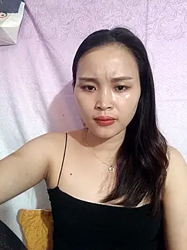 Snapshot of Lili_lovely chatting on September 23, 2025, 1:08 am Lili lovely online show from September 23, 2025, 1:08 am