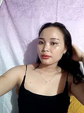 Snapshot of Lili_lovely chatting on September 29, 2025, 1:44 am Lili lovely online show from September 29, 2025, 1:44 am