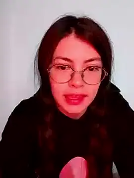 Kylie Rivers online show from October 1, 2025, 11:16 am