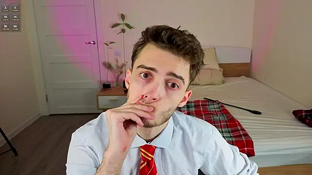 Snapshot of spider____man chatting on May 29, 2026, 7:12 pm spider man online show from May 29, 2026, 7:12 pm