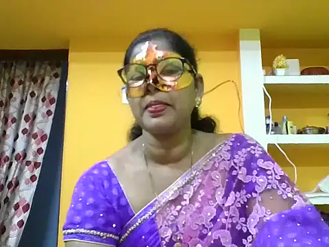 kavya1 online show from October 8, 2025, 1:42 pm