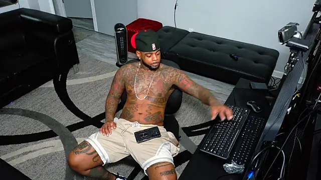 SLANGONDEMHOES online show from January 16, 2026, 10:47 pm