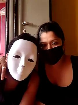 Hottie couple69 online show from September 24, 2025, 6:17 am