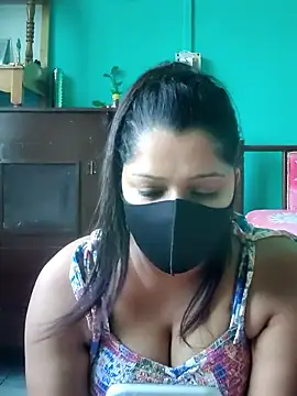 Hottie couple69 online show from September 25, 2025, 7:45 am