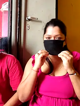 Hottie couple69 online show from October 8, 2025, 6:00 am