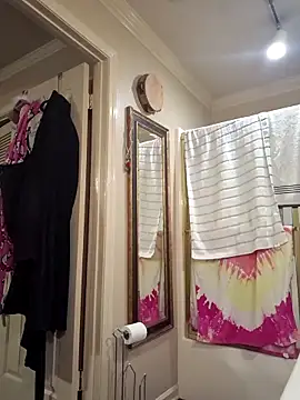 mresquared online show from February 24, 2026, 10:19 pm