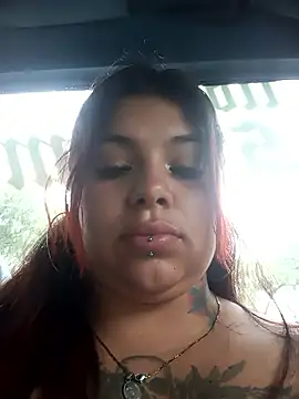 snow belle online show from January 6, 2026, 4:32 pm