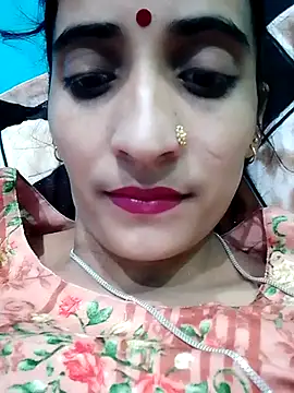 Pahadi couple online show from October 5, 2025, 3:49 am