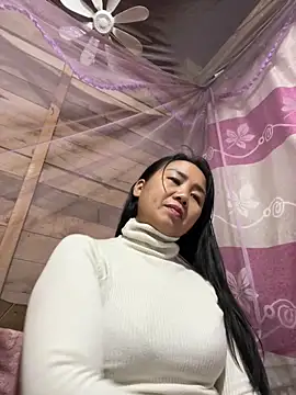 Snapshot of Binjt chatting on February 11, 2026, 2:00 pm Binjt online show from February 11, 2026, 2:00 pm