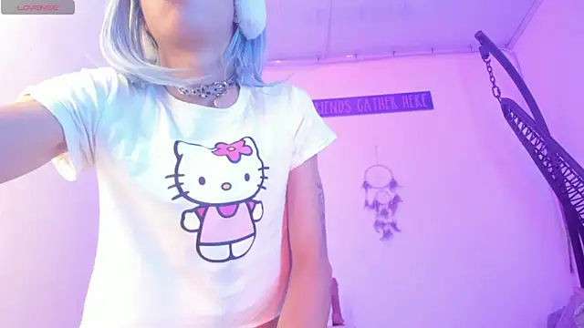 Snapshot of Angeel_of_lust chatting on February 24, 2026, 4:32 am Angeel of lust online show from February 24, 2026, 4:32 am