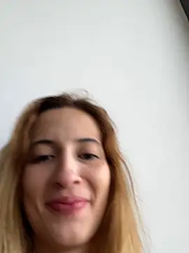 Emilywillis8 online show from October 3, 2025, 2:25 pm