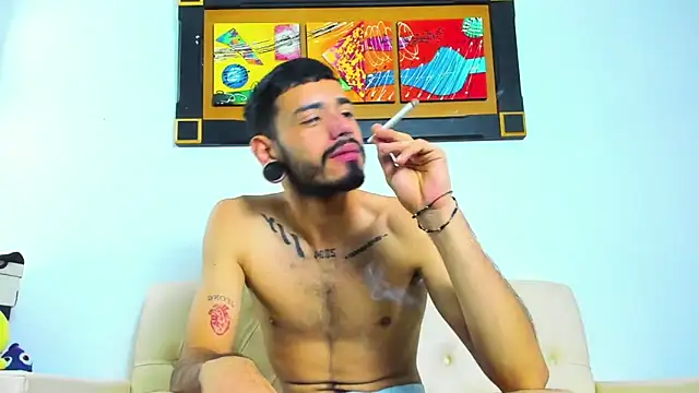 Snapshot of rolo_martinez chatting on October 15, 2025, 2:06 pm rolo martinez online show from October 15, 2025, 2:06 pm
