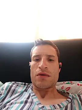 house rommm online show from January 12, 2026, 1:05 pm