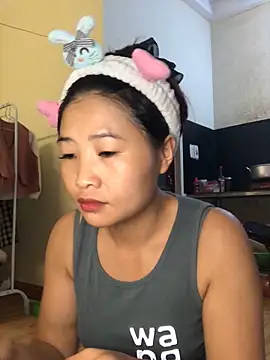 LiLy-0477 online show from October 19, 2025, 4:07 pm