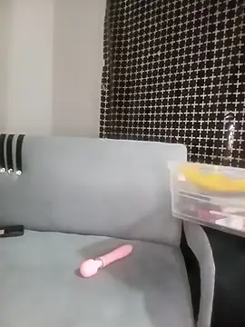 Alisson Morgann online show from November 9, 2025, 3:16 am