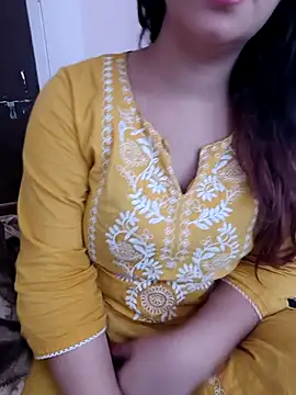 Dimple sexxy online show from April 19, 2026, 6:24 am