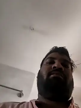 Snapshot of vinay_smalldick chatting on May 6, 2026, 2:51 am vinay smalldick online show from May 6, 2026, 2:51 am