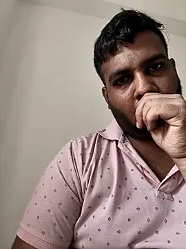 Snapshot of vinay_smalldick chatting on May 15, 2026, 10:50 pm vinay smalldick online show from May 15, 2026, 10:50 pm