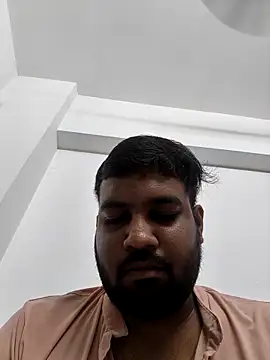 Snapshot of vinay_smalldick chatting on May 26, 2026, 2:35 pm vinay smalldick online show from May 26, 2026, 2:35 pm