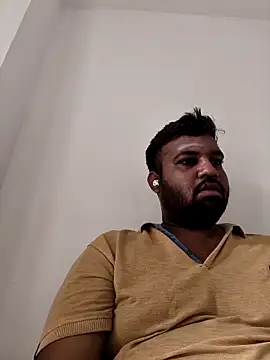 Snapshot of vinay_smalldick chatting on May 28, 2026, 2:31 am vinay smalldick online show from May 28, 2026, 2:31 am