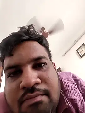 Snapshot of vinay_smalldick chatting on May 30, 2026, 11:18 am vinay smalldick online show from May 30, 2026, 11:18 am
