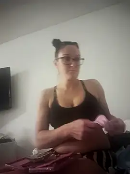 PrincessP8989 online show from February 20, 2026, 9:43 am