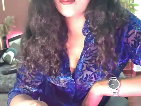 shaalu sharma online show from October 19, 2025, 9:43 am