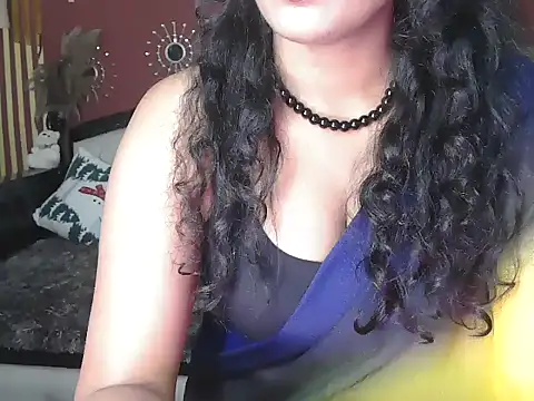 Snapshot of shaalu_sharma chatting on February 16, 2026, 8:38 pm shaalu sharma online show from February 16, 2026, 8:38 pm