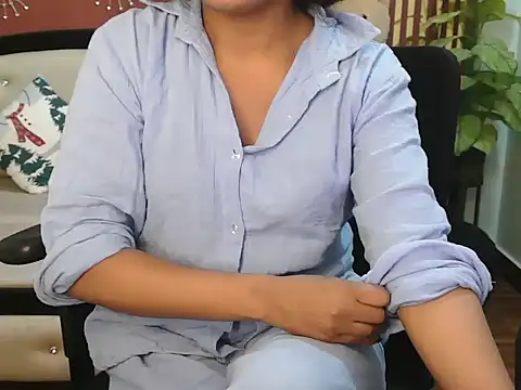 Snapshot of shaalu_sharma chatting on February 26, 2026, 5:34 pm shaalu sharma online show from February 26, 2026, 5:34 pm