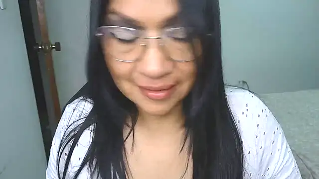 LissafeetHott online show from December 19, 2025, 11:12 pm