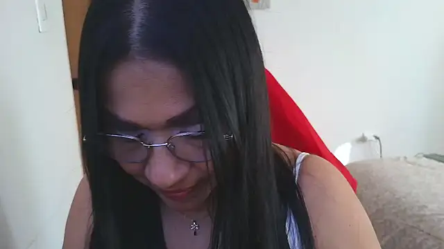 LissafeetHott online show from April 6, 2026, 9:27 pm