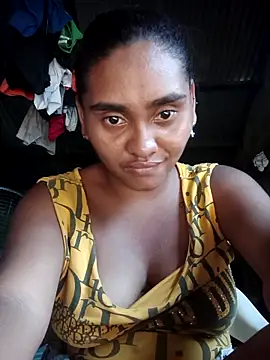 Lucy-Ferr online show from December 17, 2025, 7:42 pm