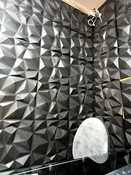 Snapshot of lil_charme chatting on September 10, 2025, 7:14 pm lil charme online show from September 10, 2025, 7:14 pm