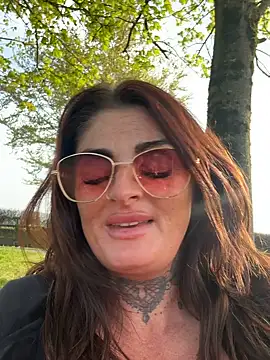 IrishmilfAnna online show from April 23, 2026, 5:26 pm