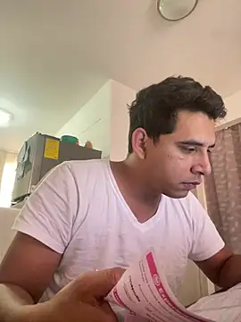 JoseShots69 online show from June 18, 2026, 7:07 pm