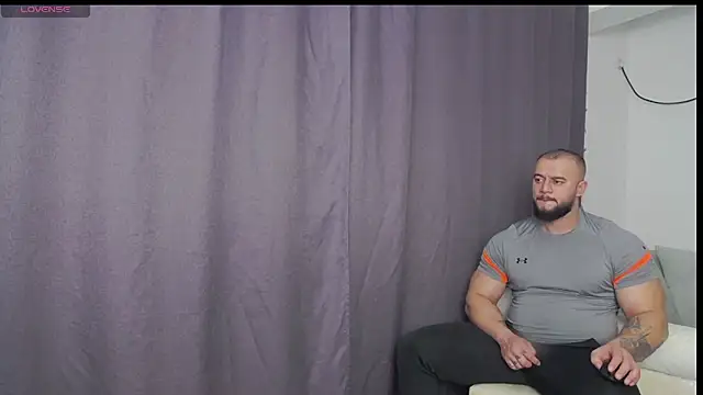 RickyMiami1 online show from December 20, 2025, 7:32 pm