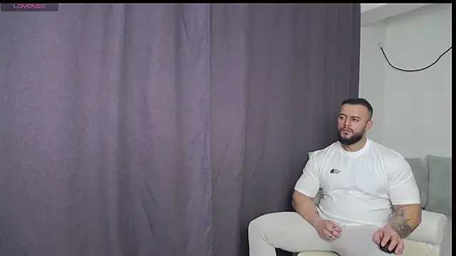 RickyMiami1 online show from February 25, 2026, 6:39 pm