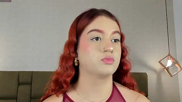 Julieth Rojas online show from February 4, 2026, 3:45 am