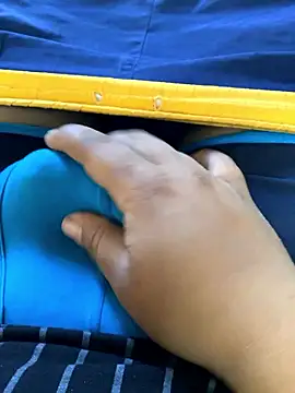 brayan per online show from January 19, 2026, 2:43 pm