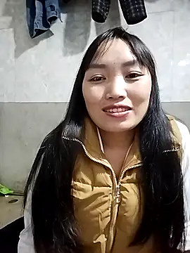 susu-00 online show from November 17, 2025, 1:44 am