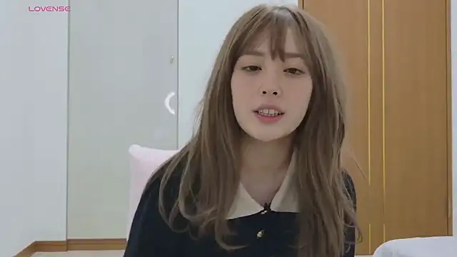 Nagitan chat online show from October 25, 2025, 2:13 pm