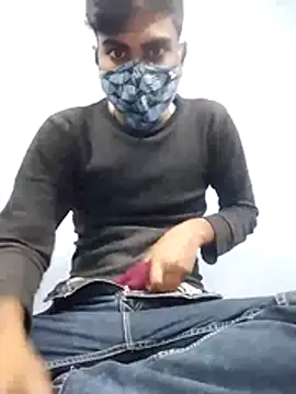 YourTarzan online show from December 15, 2025, 8:07 am