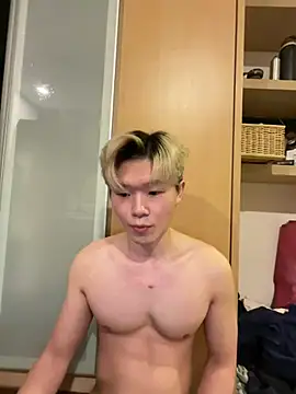 Snapshot of zachlee_69 chatting on May 24, 2026, 9:20 pm zachlee 69 online show from May 24, 2026, 9:20 pm
