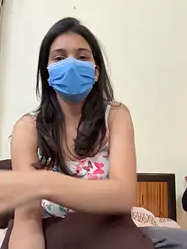 Cute babydoll099 online show from November 21, 2025, 8:13 am